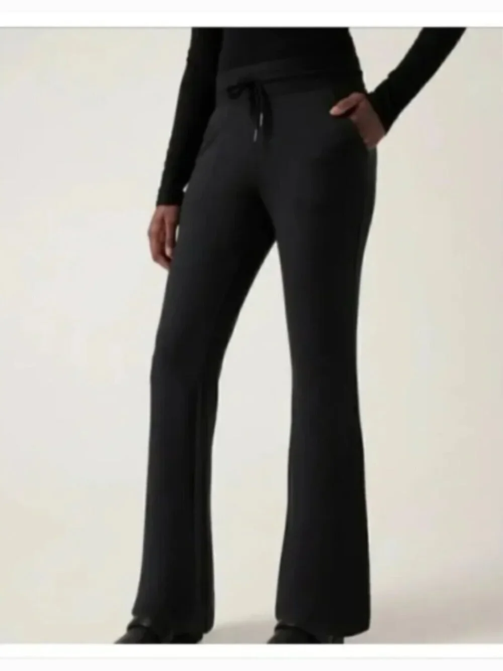ATHLETA Balance Flare Pant Black Size Medium